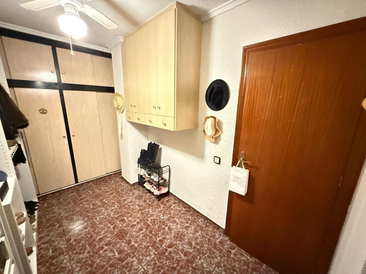 Appartamento a Guardamar del Segura, Alicante, Spagna 3 camere da letto, 81 mq. N° 183779