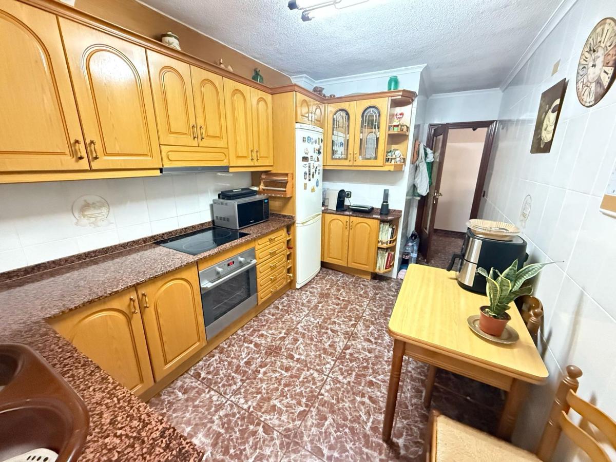 Appartamento a Guardamar del Segura, Alicante, Spagna 3 camere da letto, 81 mq. N° 183779