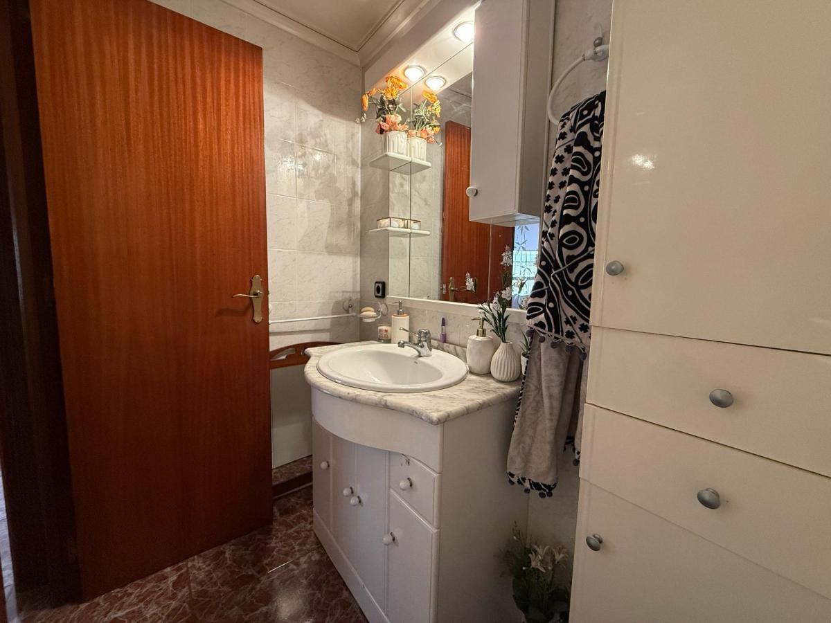 Appartamento a Guardamar del Segura, Alicante, Spagna 3 camere da letto, 81 mq. N° 183779