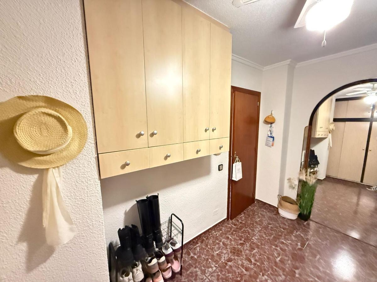 Appartamento a Guardamar del Segura, Alicante, Spagna 3 camere da letto, 81 mq. N° 183779