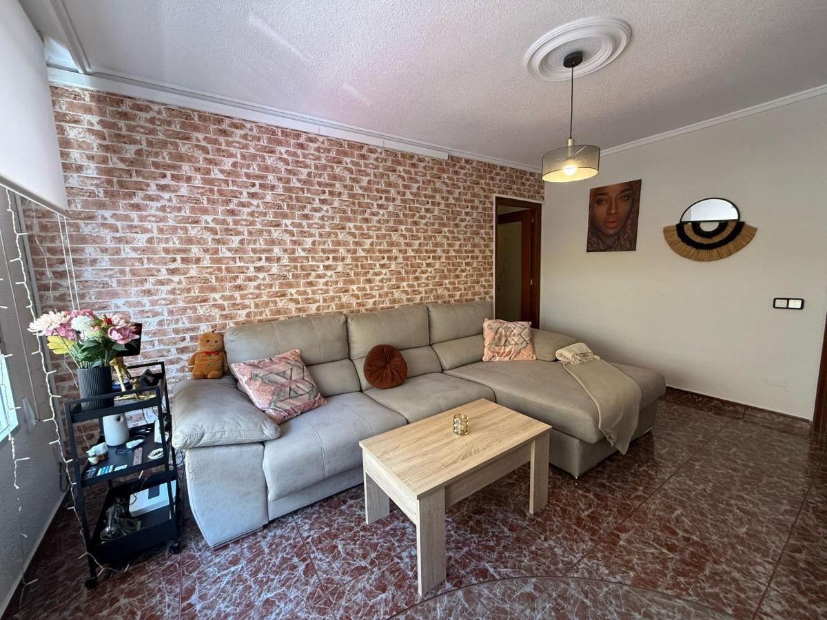Appartamento a Guardamar del Segura, Alicante, Spagna 3 camere da letto, 81 mq. N° 183779