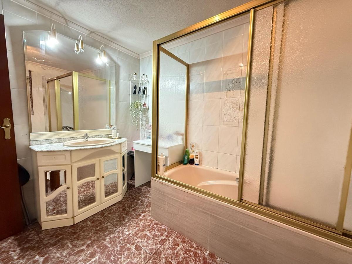 Appartamento a Guardamar del Segura, Alicante, Spagna 3 camere da letto, 81 mq. N° 183779