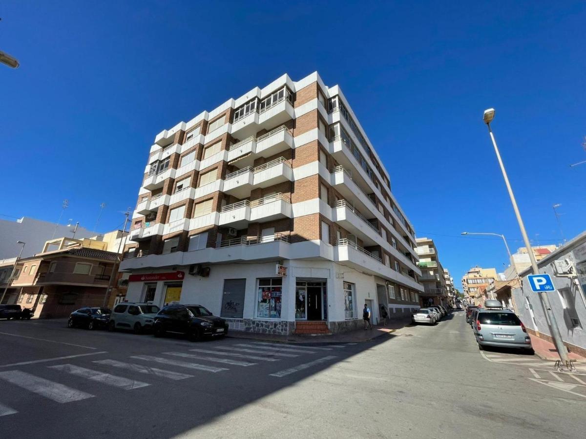 Appartamento a Guardamar del Segura, Alicante, Spagna 3 camere da letto, 81 mq. N° 183779