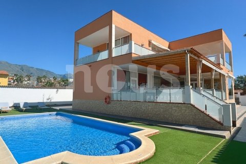 Villa Playa Paraiso, Tenerife, Spānijā 4 istabas, 220 m2 Nr. 161762