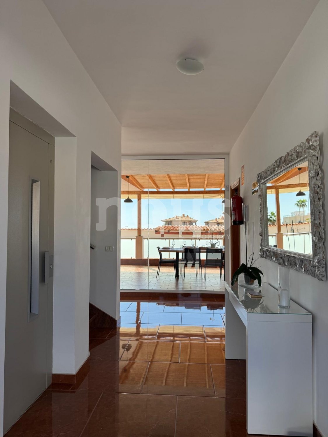 Villa en Playa Paraiso, Tenerife, España 4 dormitorios, 220 m2 No. 161762