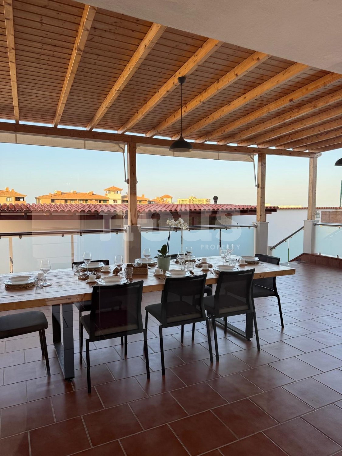 Villa en Playa Paraiso, Tenerife, España 4 dormitorios, 220 m2 No. 161762