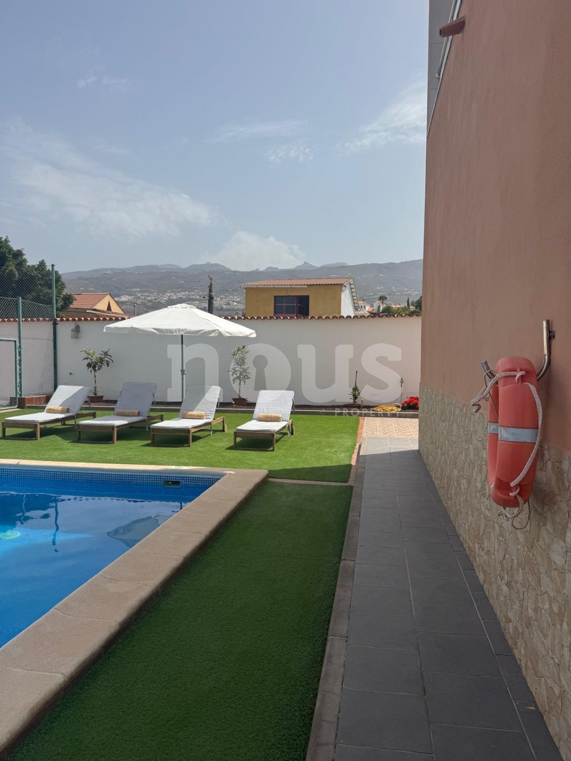 Villa en Playa Paraiso, Tenerife, España 4 dormitorios, 220 m2 No. 161762