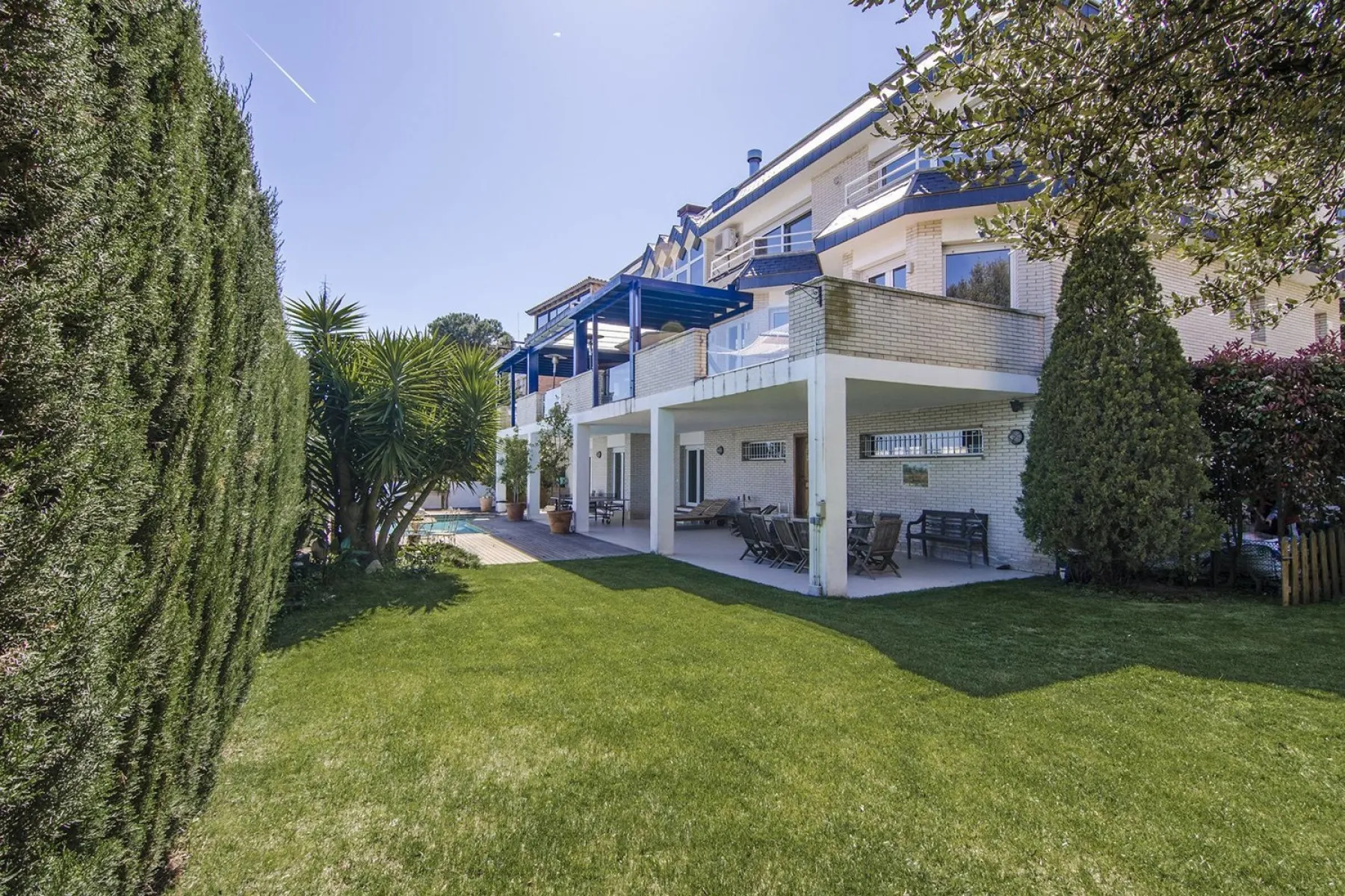 Сasa en Barcelona, España 7 dormitorios, 1000 m2 No. 141105