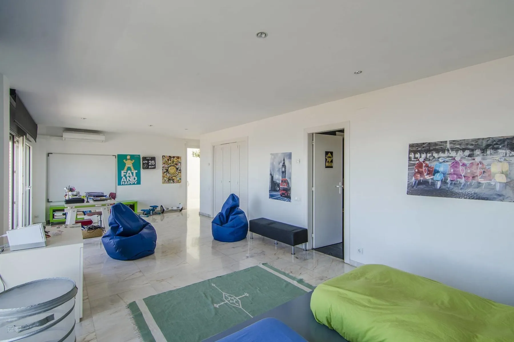 Сasa en Barcelona, España 7 dormitorios, 1000 m2 No. 141105