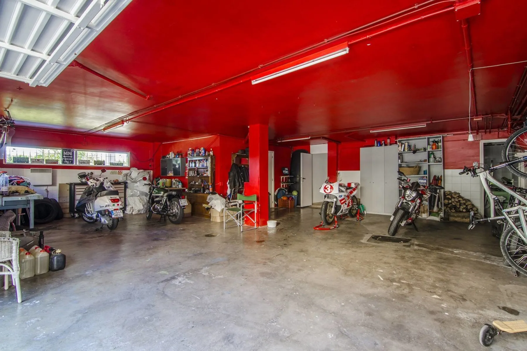 Сasa en Barcelona, España 7 dormitorios, 1000 m2 No. 141105