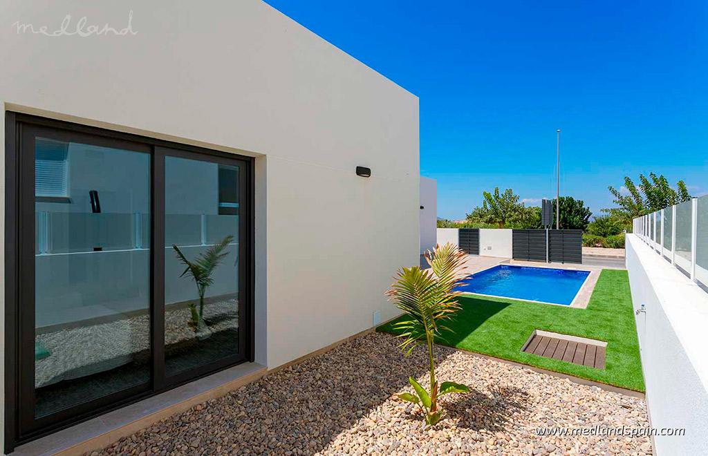 Villa in Daya Nueva, Alicante, Spain 3 bedrooms, 101 sq.m. No. 140196