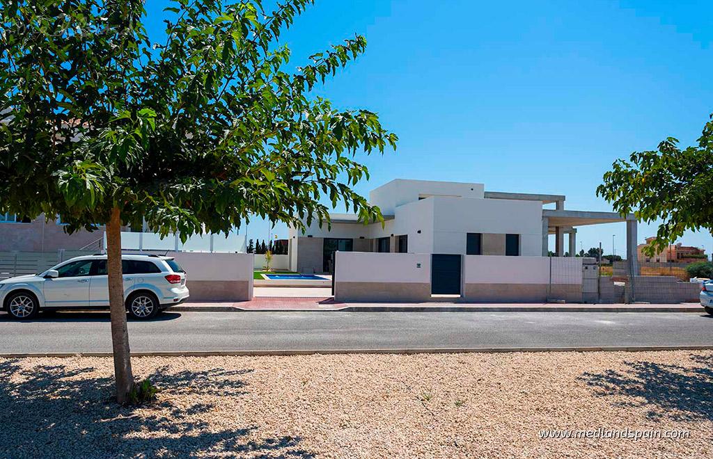 Villa in Daya Nueva, Alicante, Spain 3 bedrooms, 101 sq.m. No. 140196