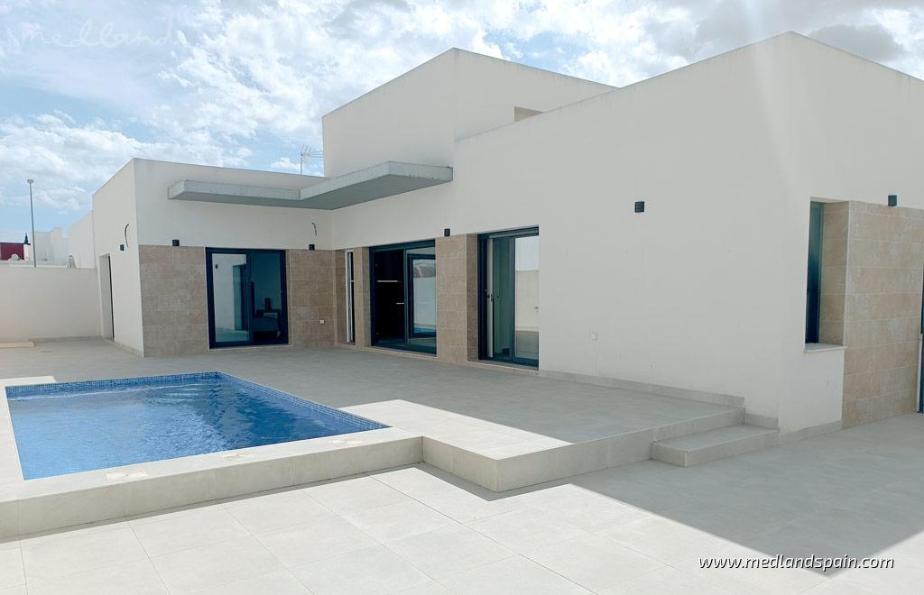 Villa in Daya Nueva, Alicante, Spain 3 bedrooms, 101 sq.m. No. 140196