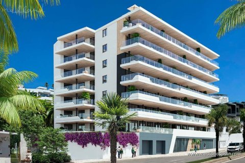 Apartment in Fuengirola, Malaga, Spain 2 bedrooms, 104 sq.m. No. 140197