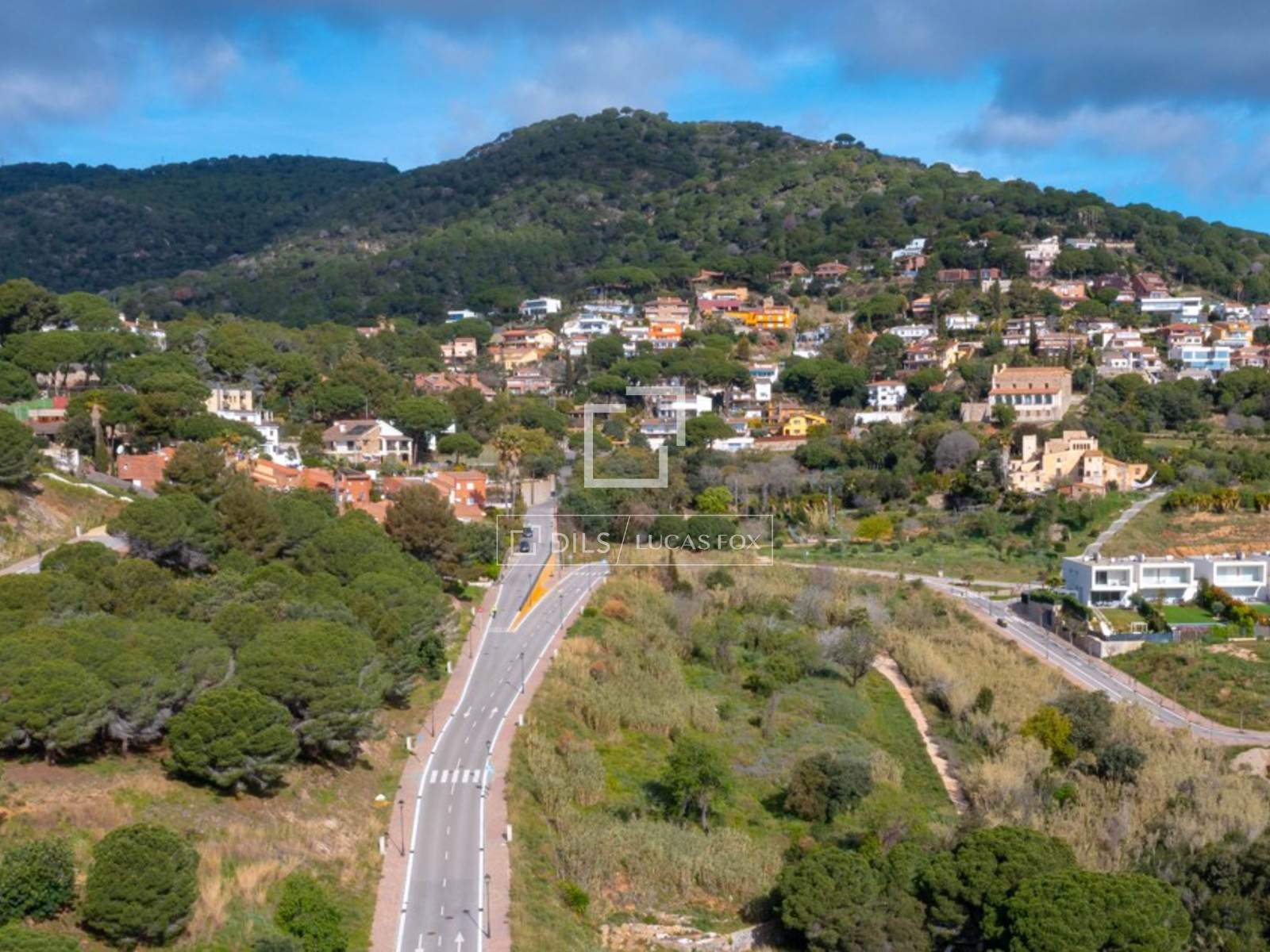 Land plot in Premia De Dalt, Barcelona, Spain No. 192598