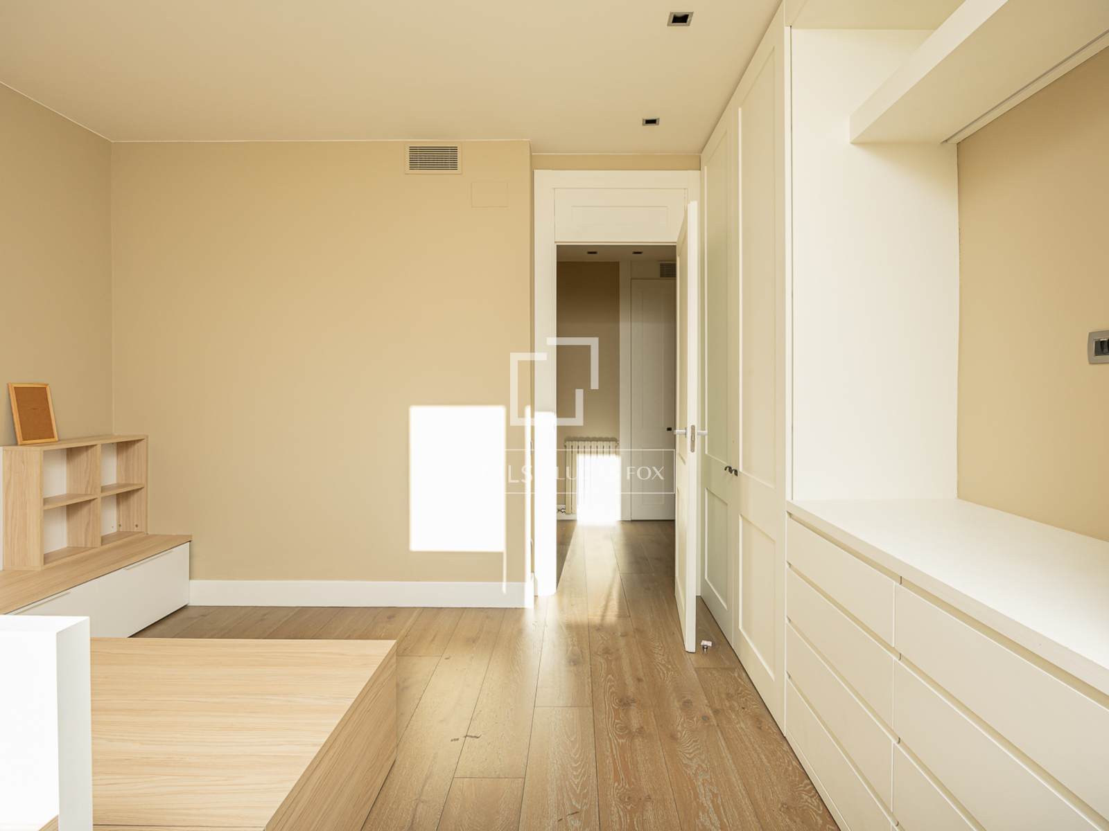Wohnung in Barcelona, Spanien 5 Schlafzimmer, 340 m2 Nr. 192601