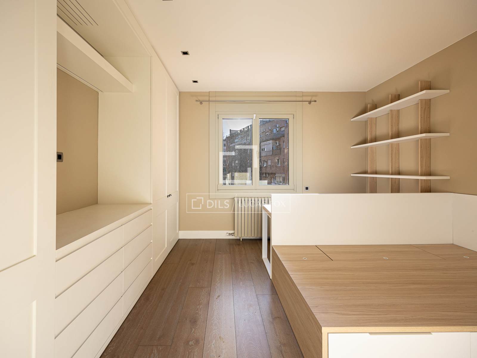 Wohnung in Barcelona, Spanien 5 Schlafzimmer, 340 m2 Nr. 192601