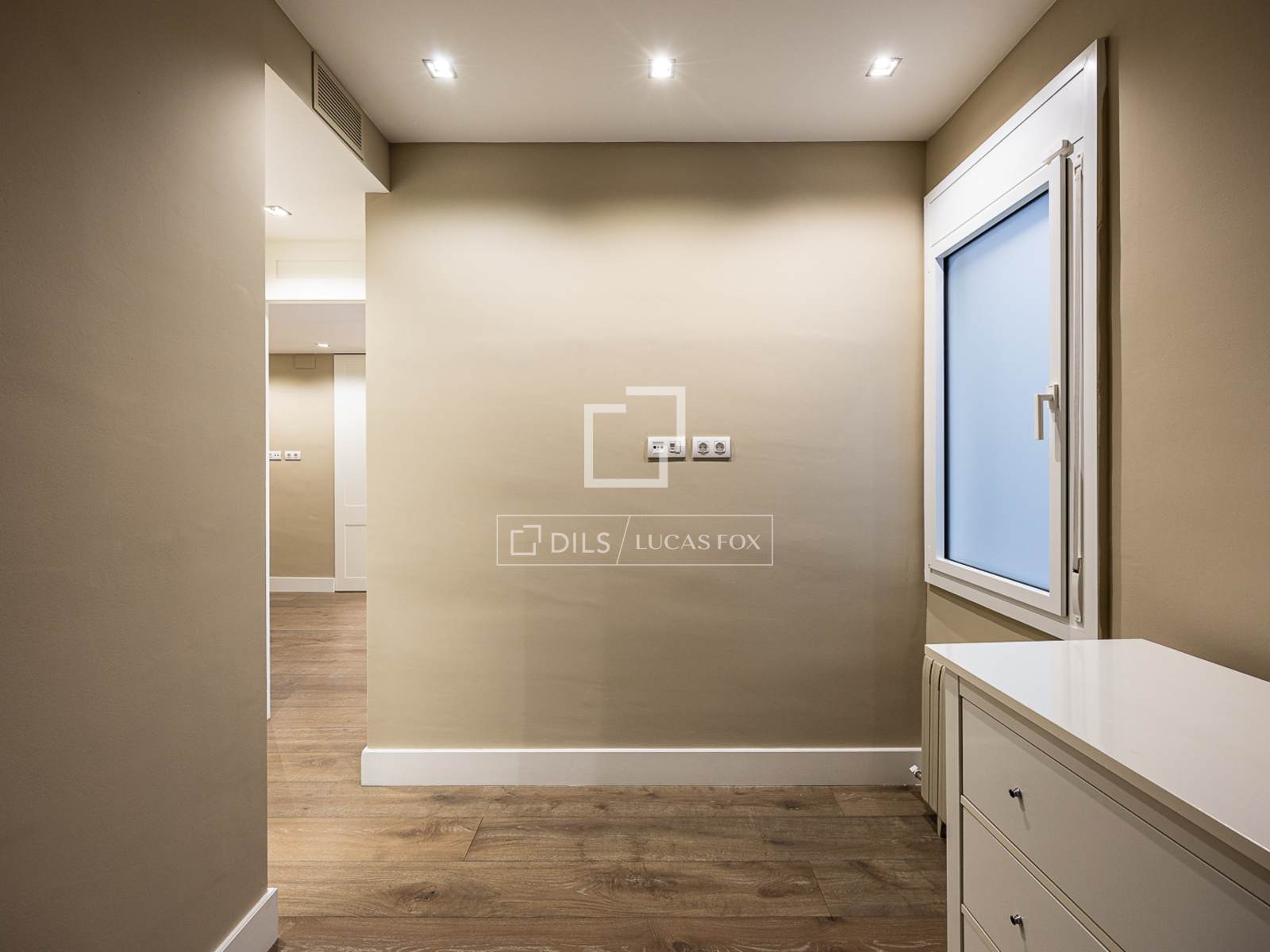Wohnung in Barcelona, Spanien 5 Schlafzimmer, 340 m2 Nr. 192601