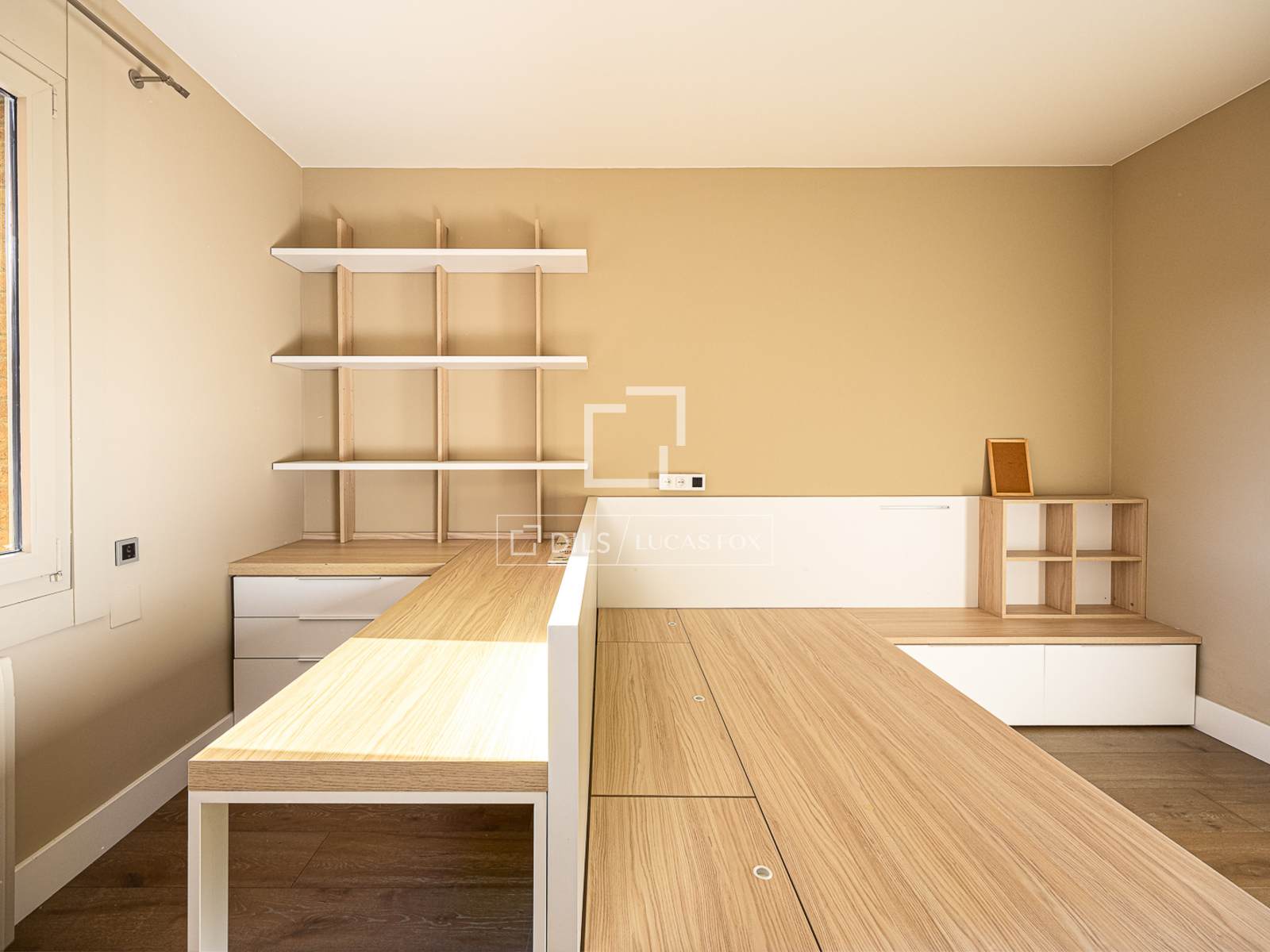 Wohnung in Barcelona, Spanien 5 Schlafzimmer, 340 m2 Nr. 192601