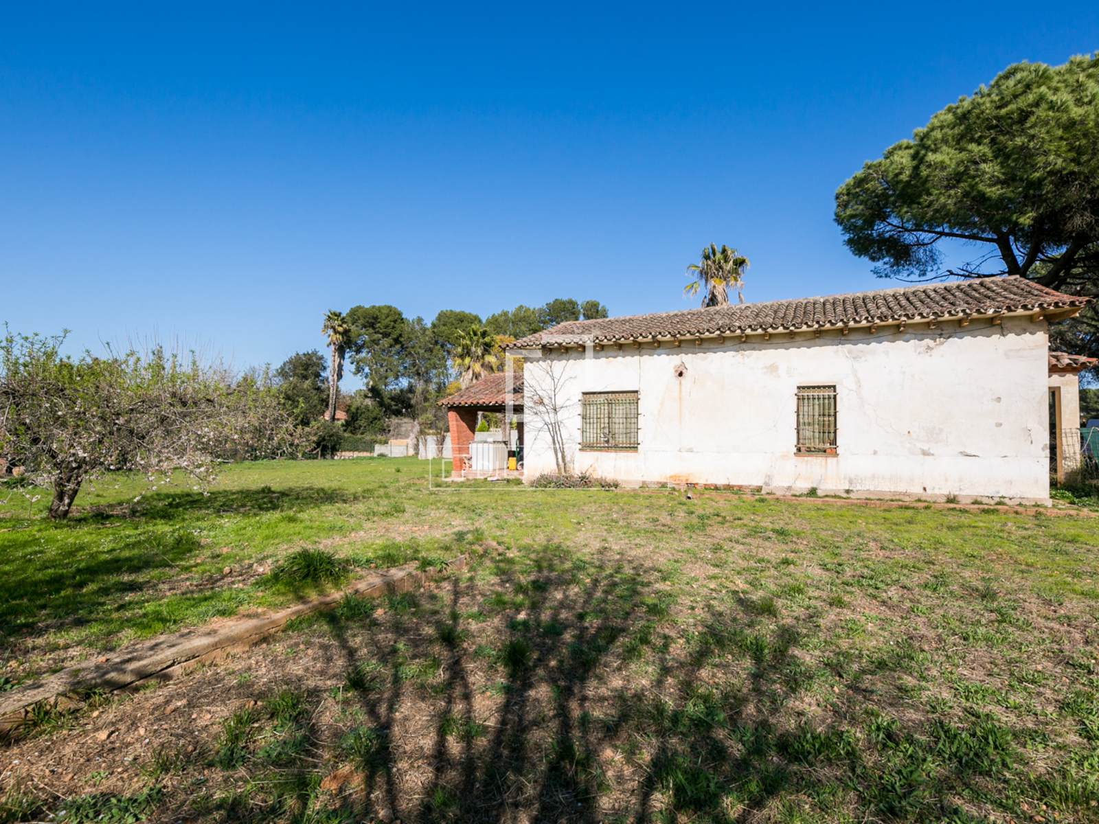 Land plot in Sant Cugat Del Valles, Barcelona, Spain 2048 sq.m. No. 192599
