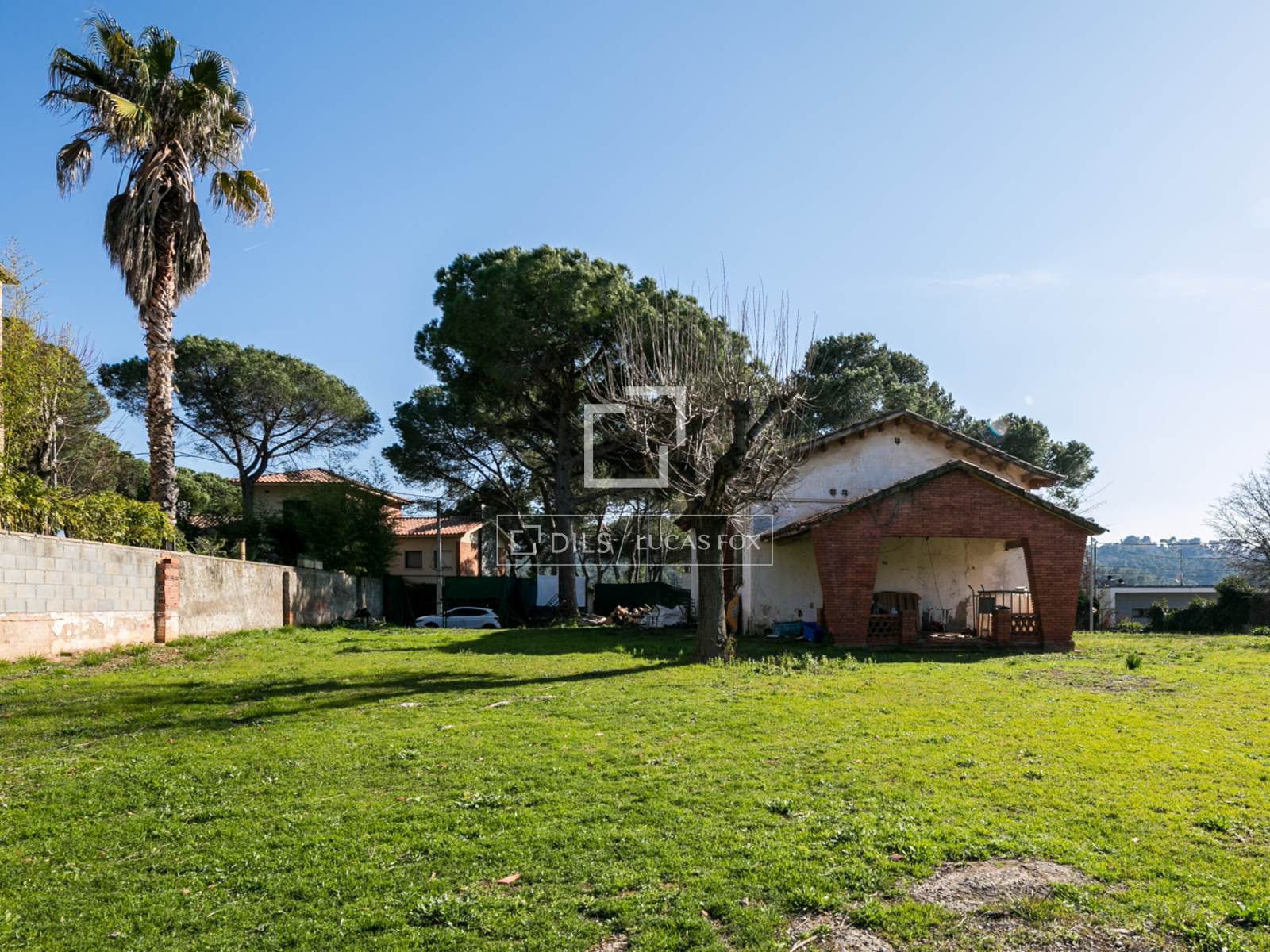 Land plot in Sant Cugat Del Valles, Barcelona, Spain 2048 sq.m. No. 192599