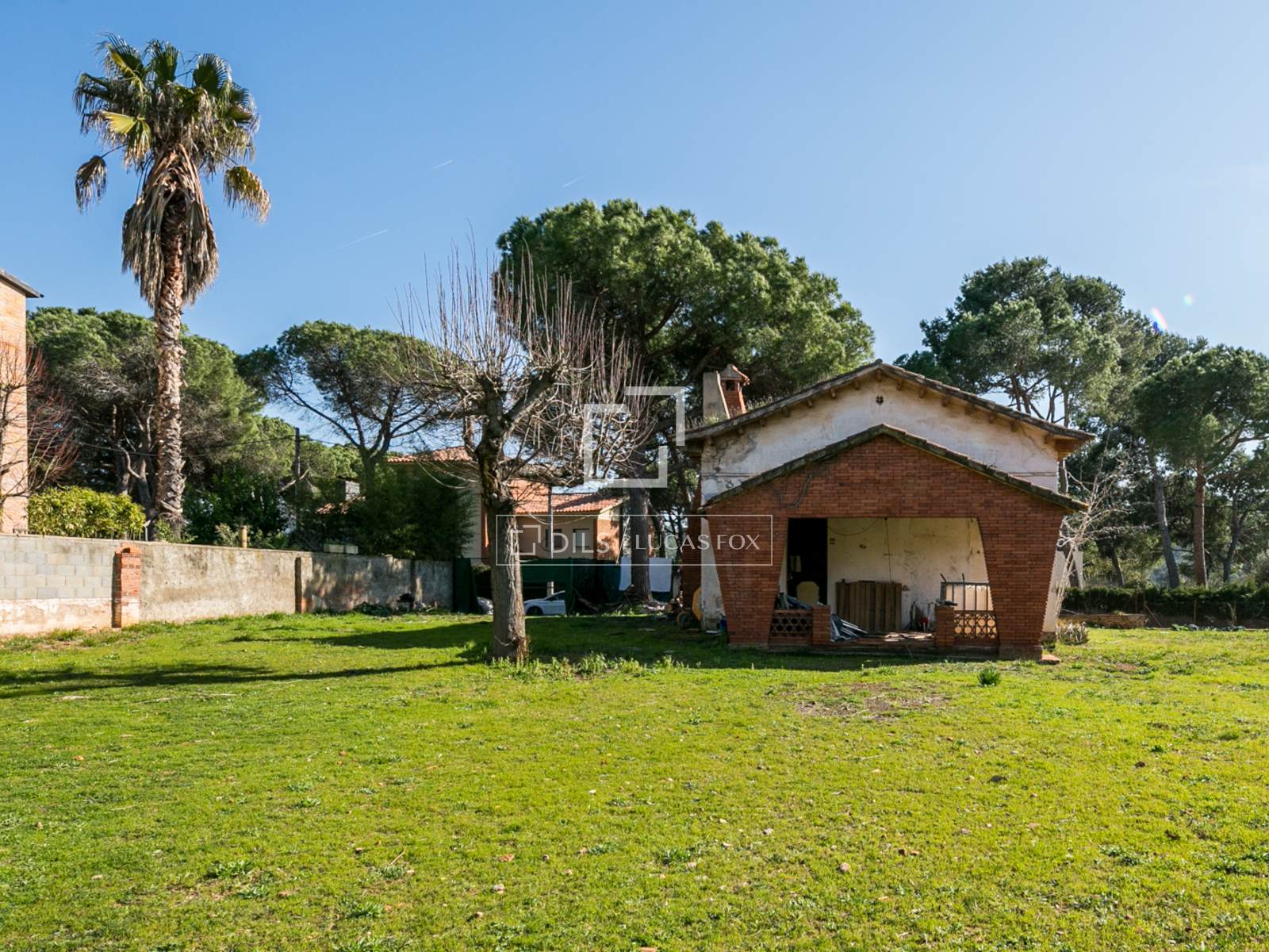 Land plot in Sant Cugat Del Valles, Barcelona, Spain 2048 sq.m. No. 192599