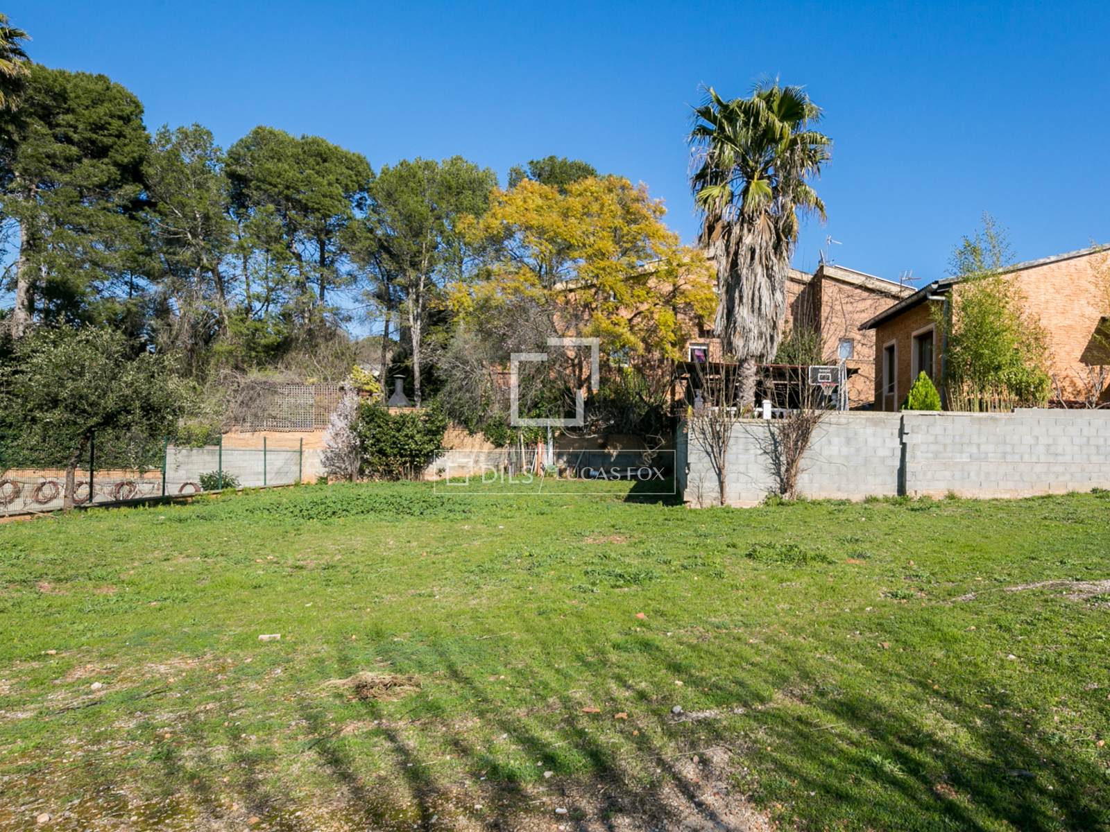 Land plot in Sant Cugat Del Valles, Barcelona, Spain 2048 sq.m. No. 192599