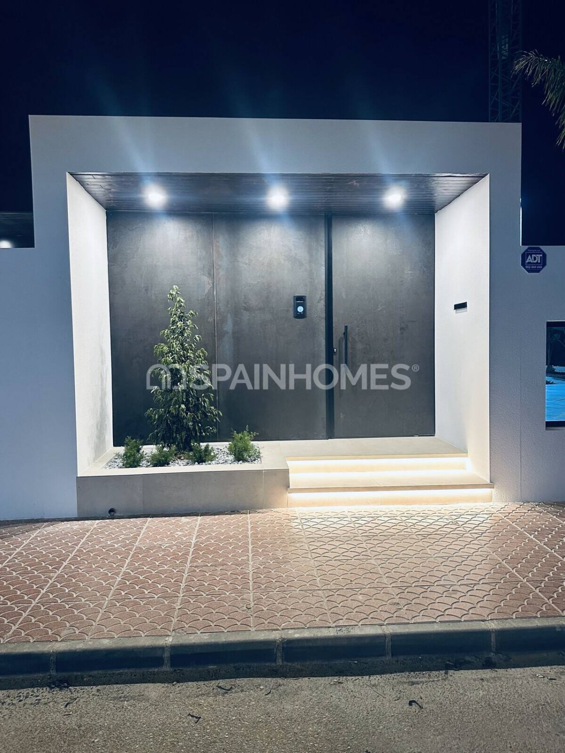 Villa in Rojales, Alicante, Spain 5 bedrooms, 290 sq.m. No. 187475