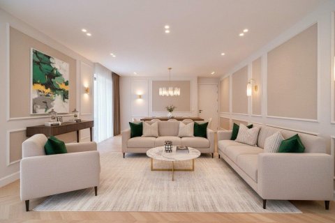 Appartamento a Madrid, Spagna 2 camere da letto, 123 mq. N° 165587