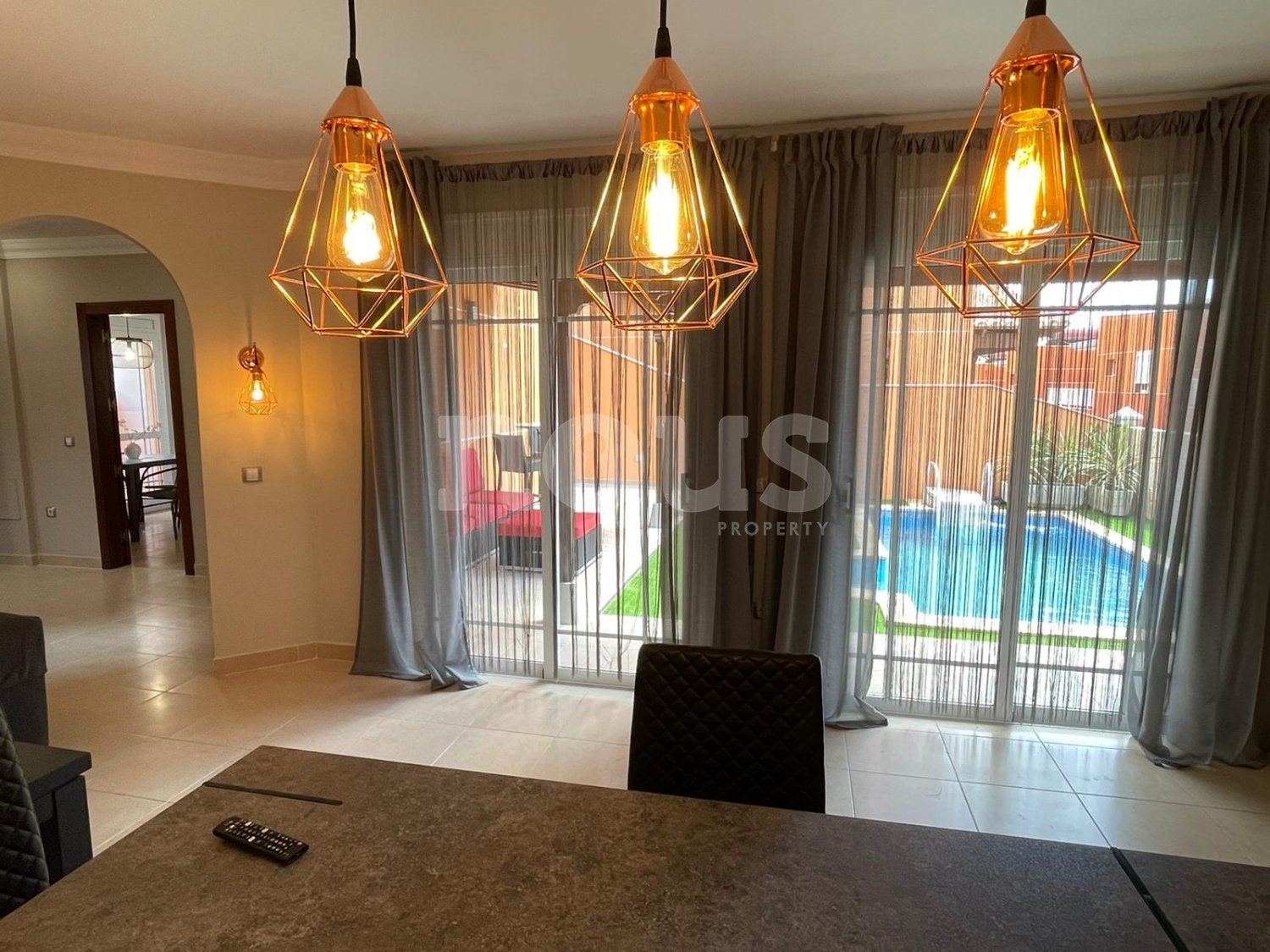 Villa in Los Cristianos, Tenerife, Spanien 4 Schlafzimmer, 345 m2 Nr. 103088