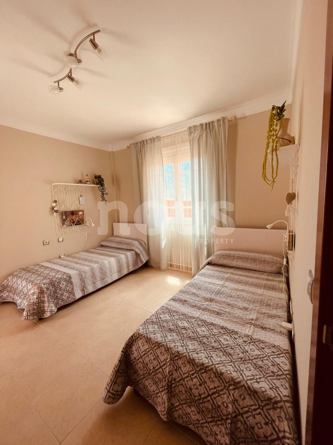 Villa in Los Cristianos, Tenerife, Spanien 4 Schlafzimmer, 345 m2 Nr. 103088