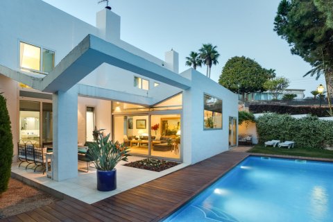 Villa S'Agaro, Girona, Spānijā 4 istabas, 270 m2 Nr. 156050