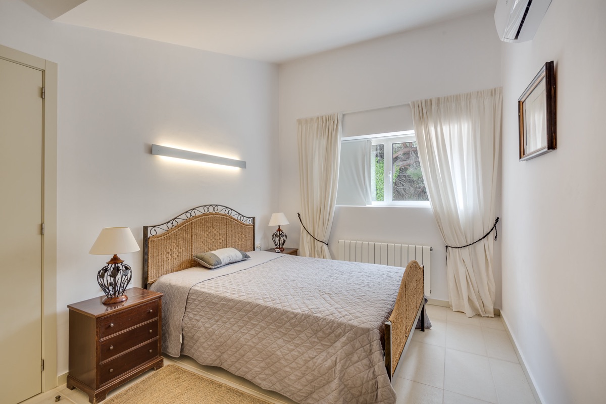 Villa i S'Agaro, Girona, Spanien 4 sovrum, 270 kvm. Nr. 156050