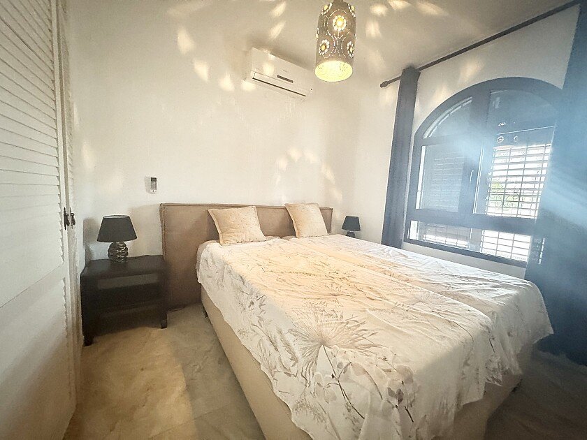 Villa i Villamartin, Alicante, Spanien 4 sovrum, 150 kvm. Nr. 111160