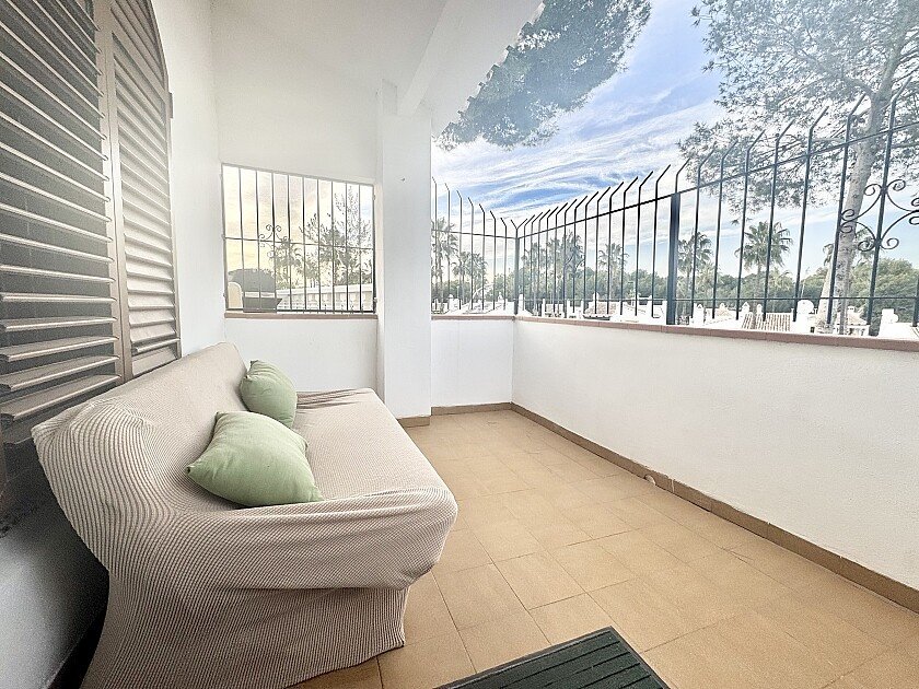 Villa i Villamartin, Alicante, Spanien 4 sovrum, 150 kvm. Nr. 111160