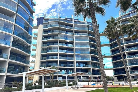 Apartament w Punta Prima, Alicante, Hiszpania 2 sypialnie, 80 mkw. nr 111156