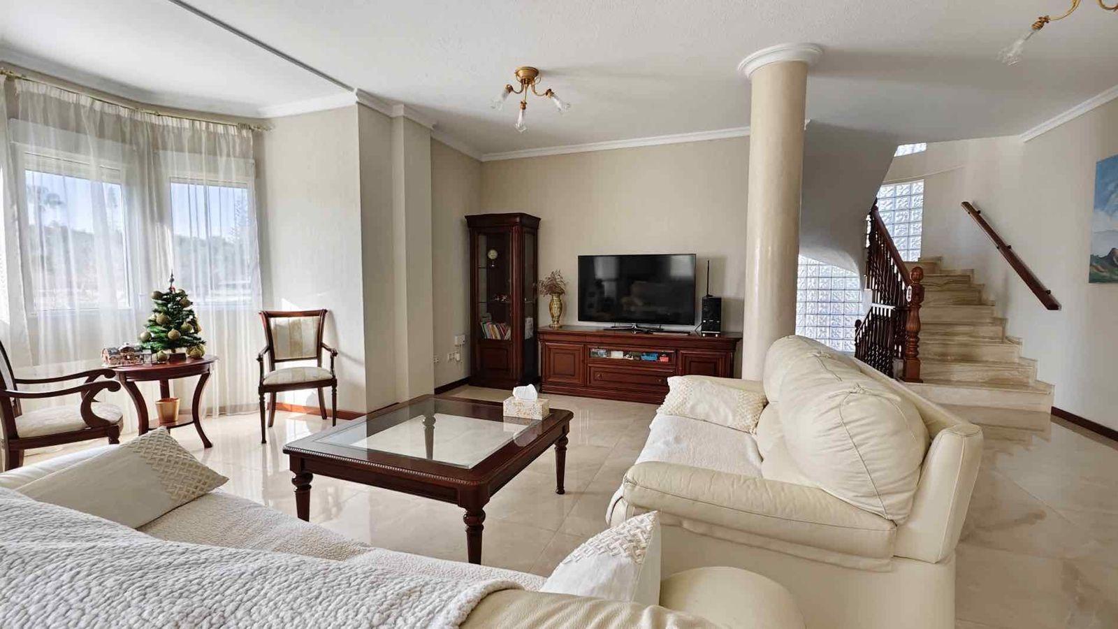 Villa in Ciudad Quesada, Alicante, Spanien 5 Schlafzimmer, 364 m2 Nr. 109463