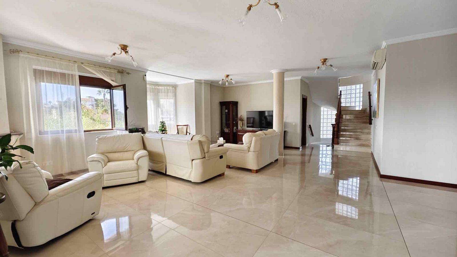 Villa in Ciudad Quesada, Alicante, Spanien 5 Schlafzimmer, 364 m2 Nr. 109463