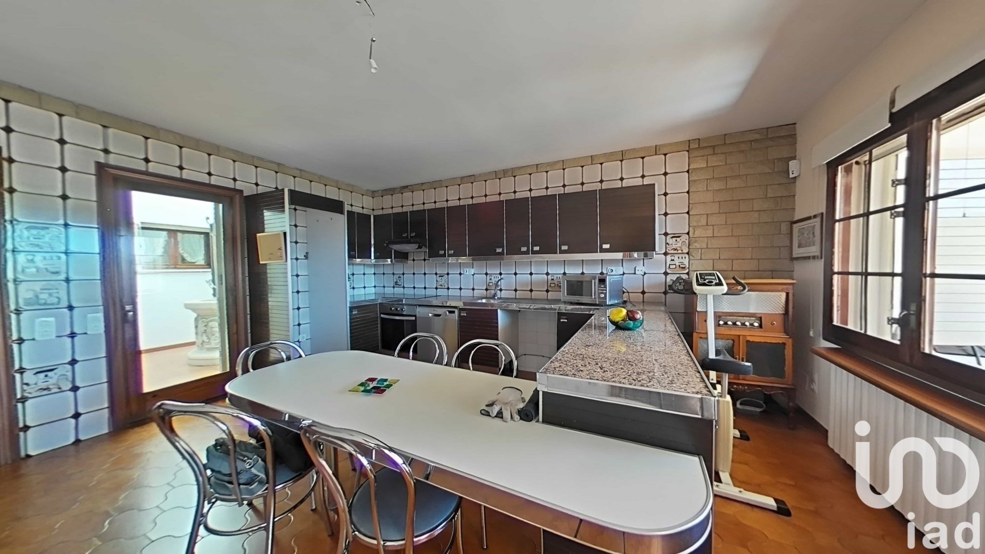 Hus i Balaguer, Lleida, Spanien 4 sovrum, 385 kvm. Nr. 173368
