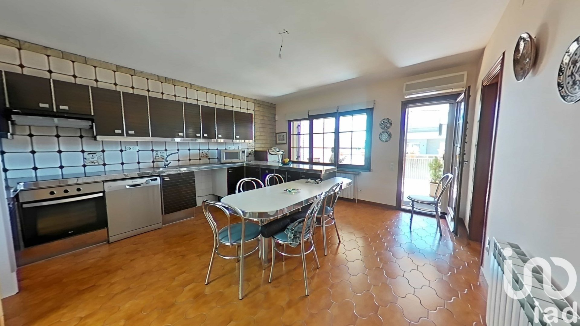 Hus i Balaguer, Lleida, Spanien 4 sovrum, 385 kvm. Nr. 173368