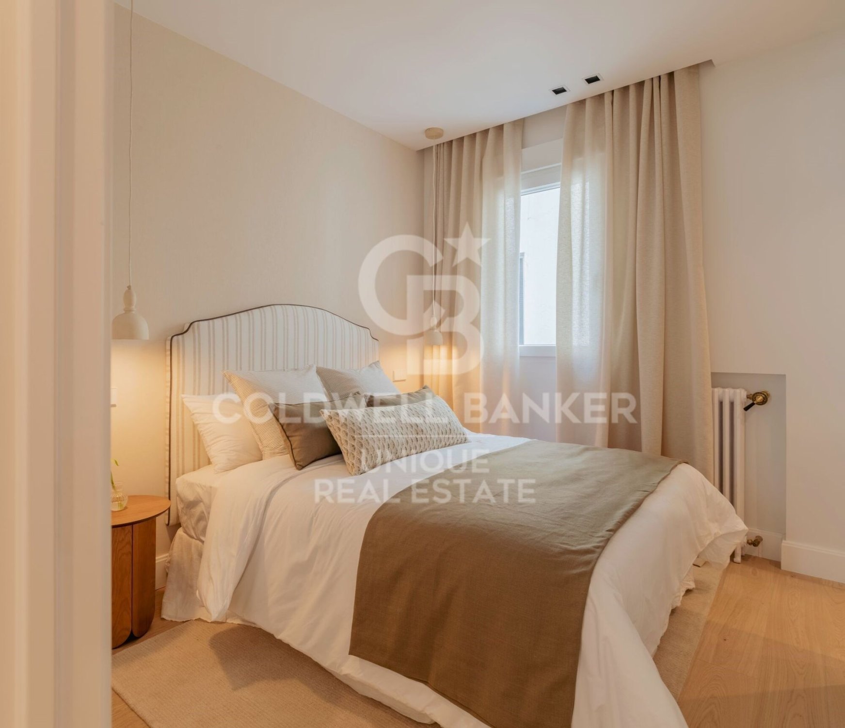 Wohnung in Madrid, Spanien 2 Schlafzimmer, 98 m2 Nr. 179136