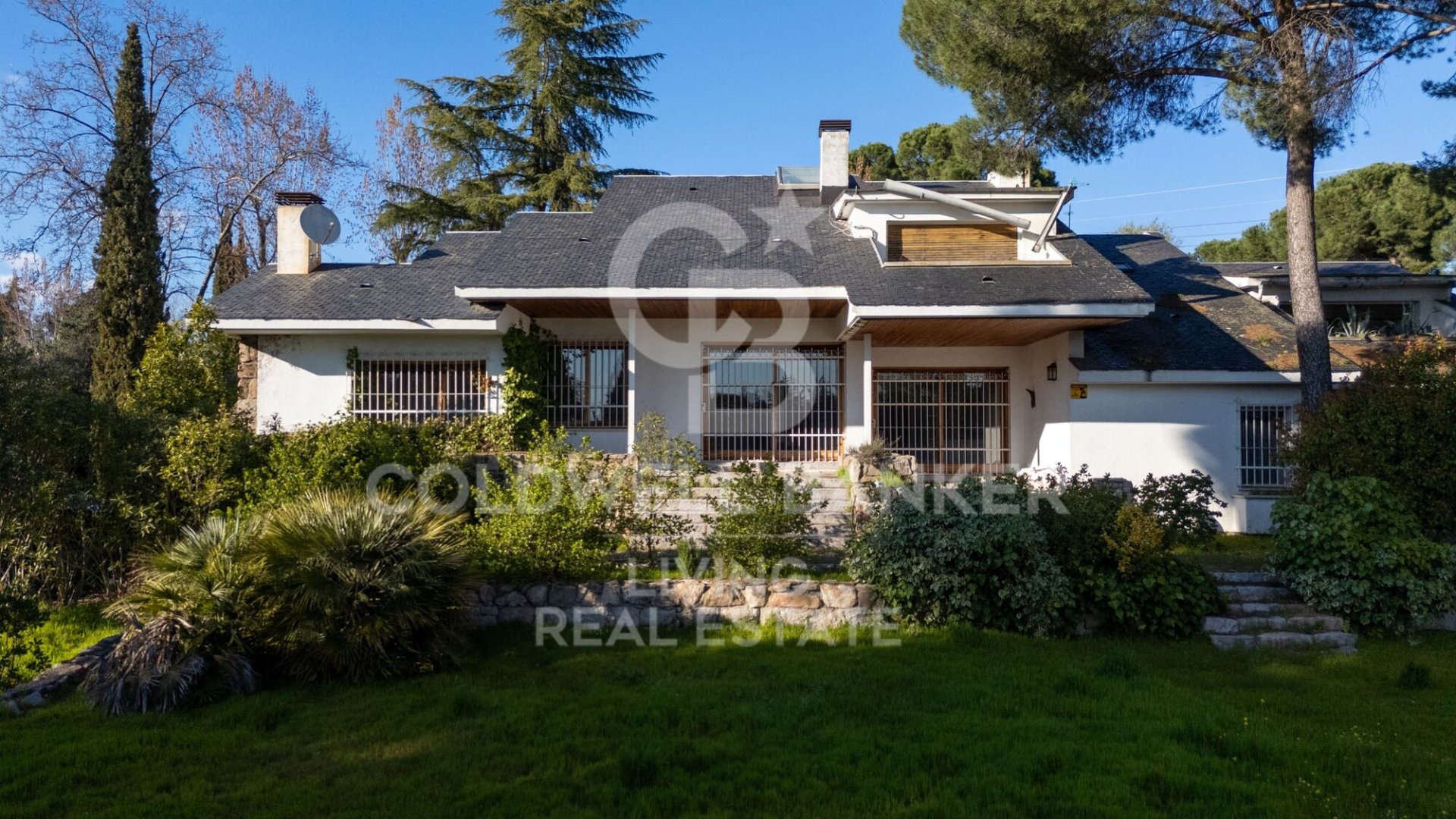 Hus i Pozuelo de Alarcon, Madrid, Spanien 7 sovrum, 581 kvm. Nr. 179133