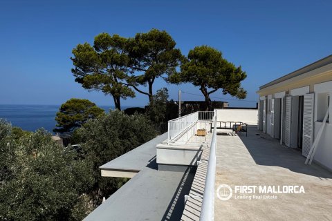 Takvåning i Port De Soller, Mallorca, Spanien 1 sovrum, 126 kvm. Nr. 168658
