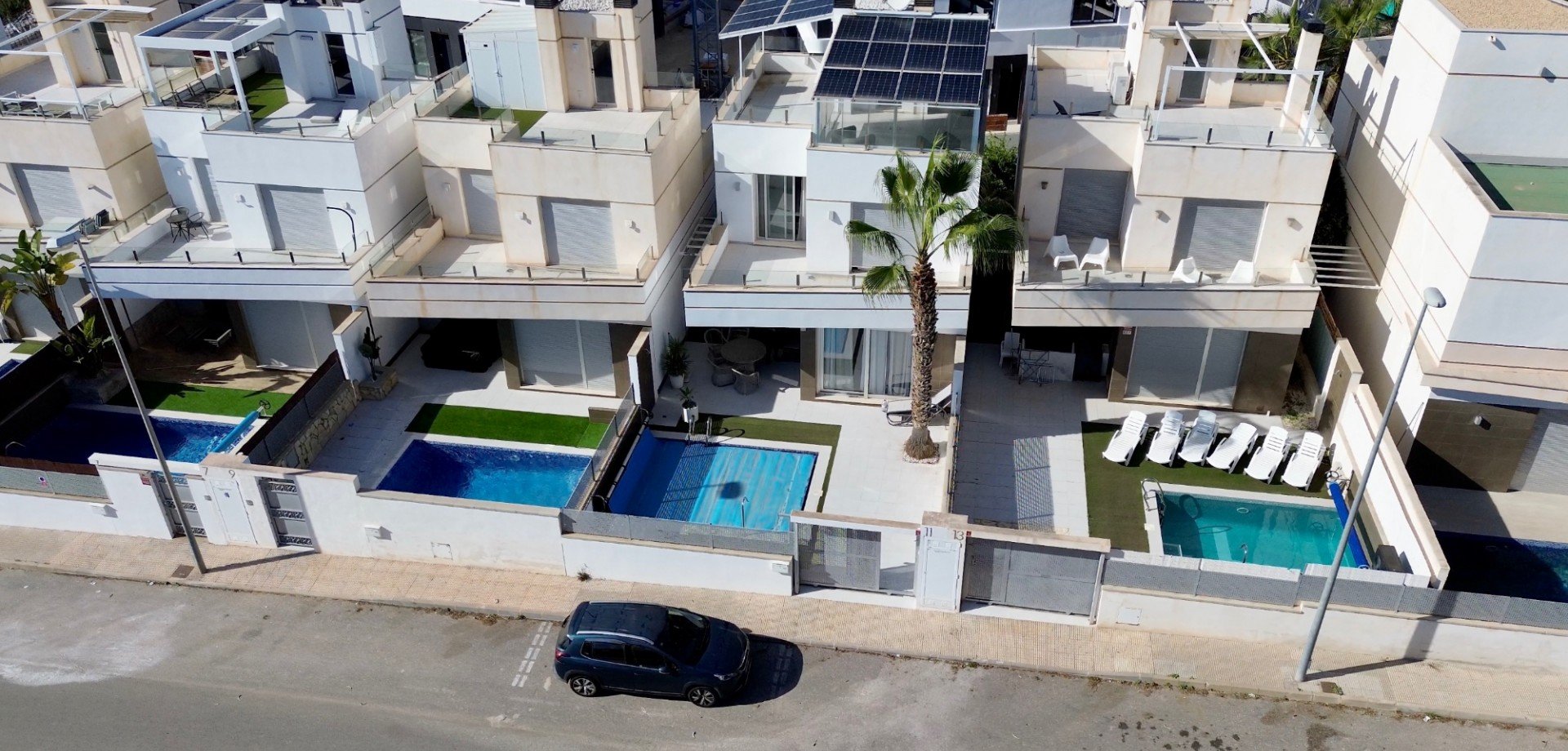 Villa à Cabo Roig, Alicante, Espagne 3 chambres, 125 m2 No. 179524