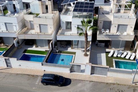 Willa w Cabo Roig, Alicante, Hiszpania 3 sypialnie, 125 mkw. nr 179524