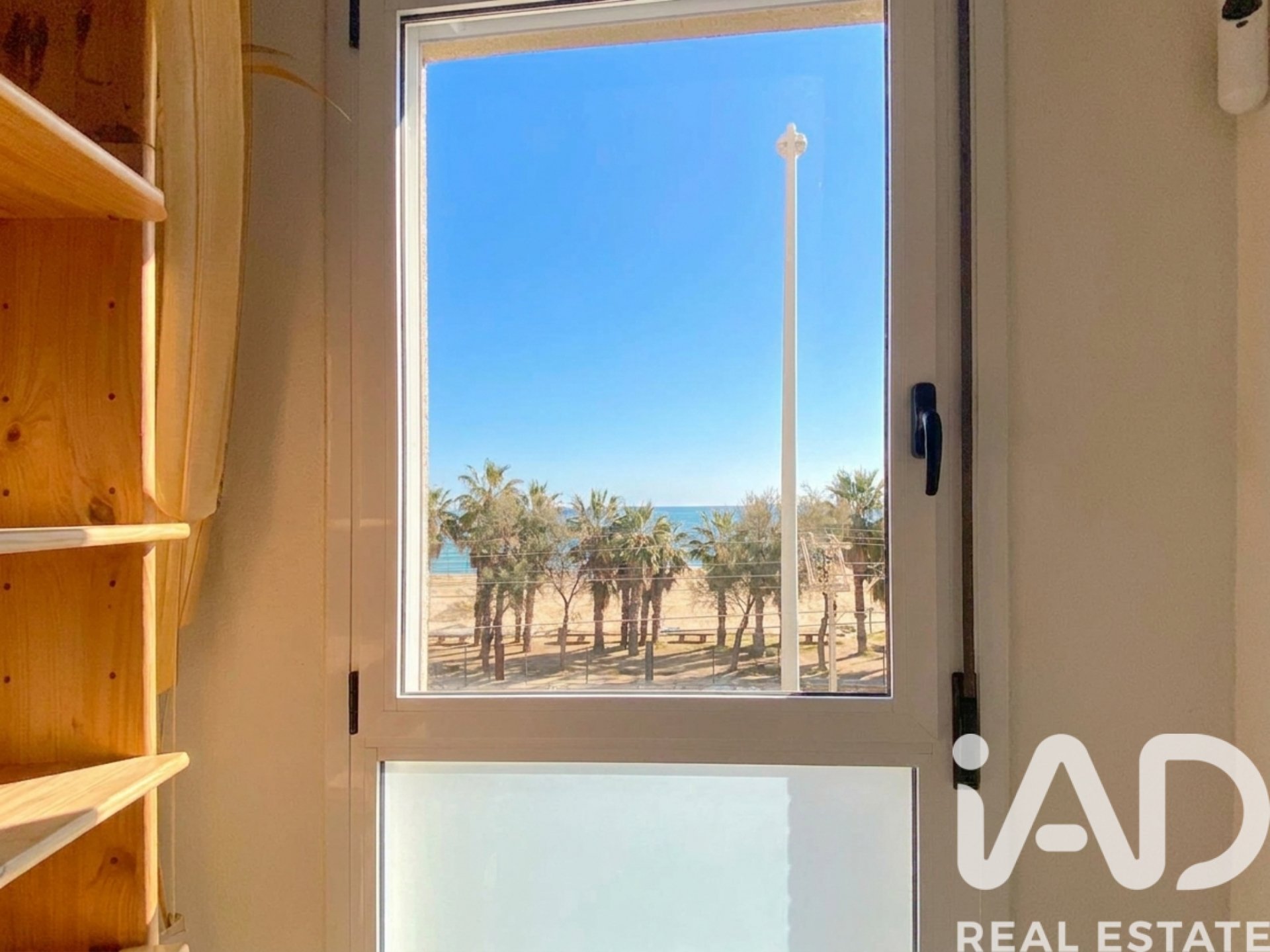 Hus i Premia De Mar, Barcelona, Spanien 4 sovrum, 162 kvm. Nr. 172544