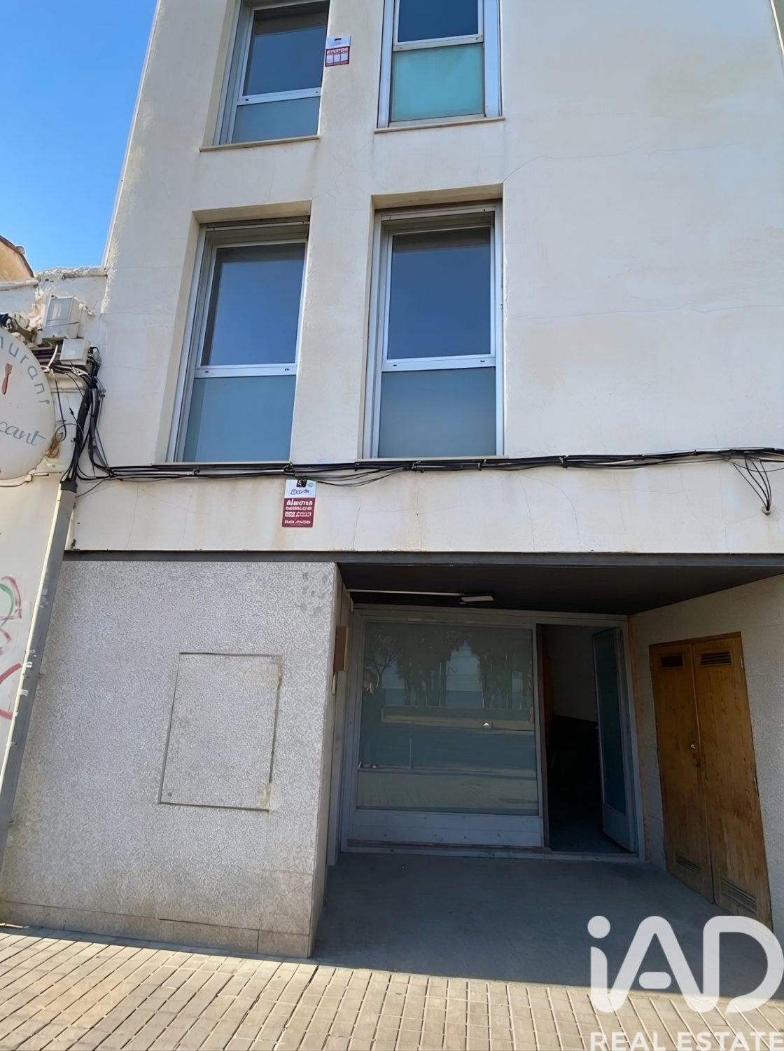 Hus i Premia De Mar, Barcelona, Spanien 4 sovrum, 162 kvm. Nr. 172544