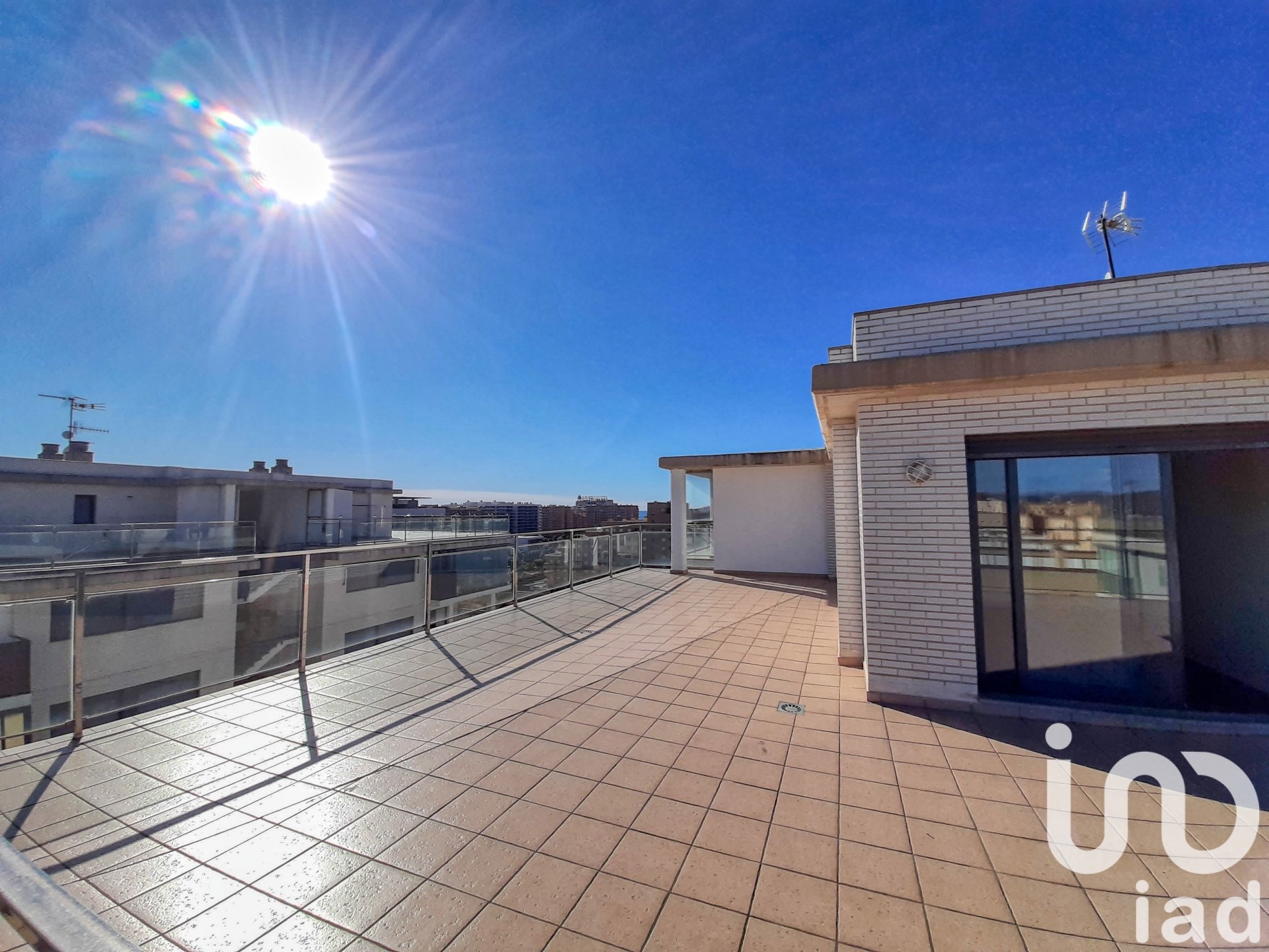 Kattohuoneisto Oropesa del Mar, Castellon, Espanja 3 makuuhuonetta, 308.5 m2 No. 153401