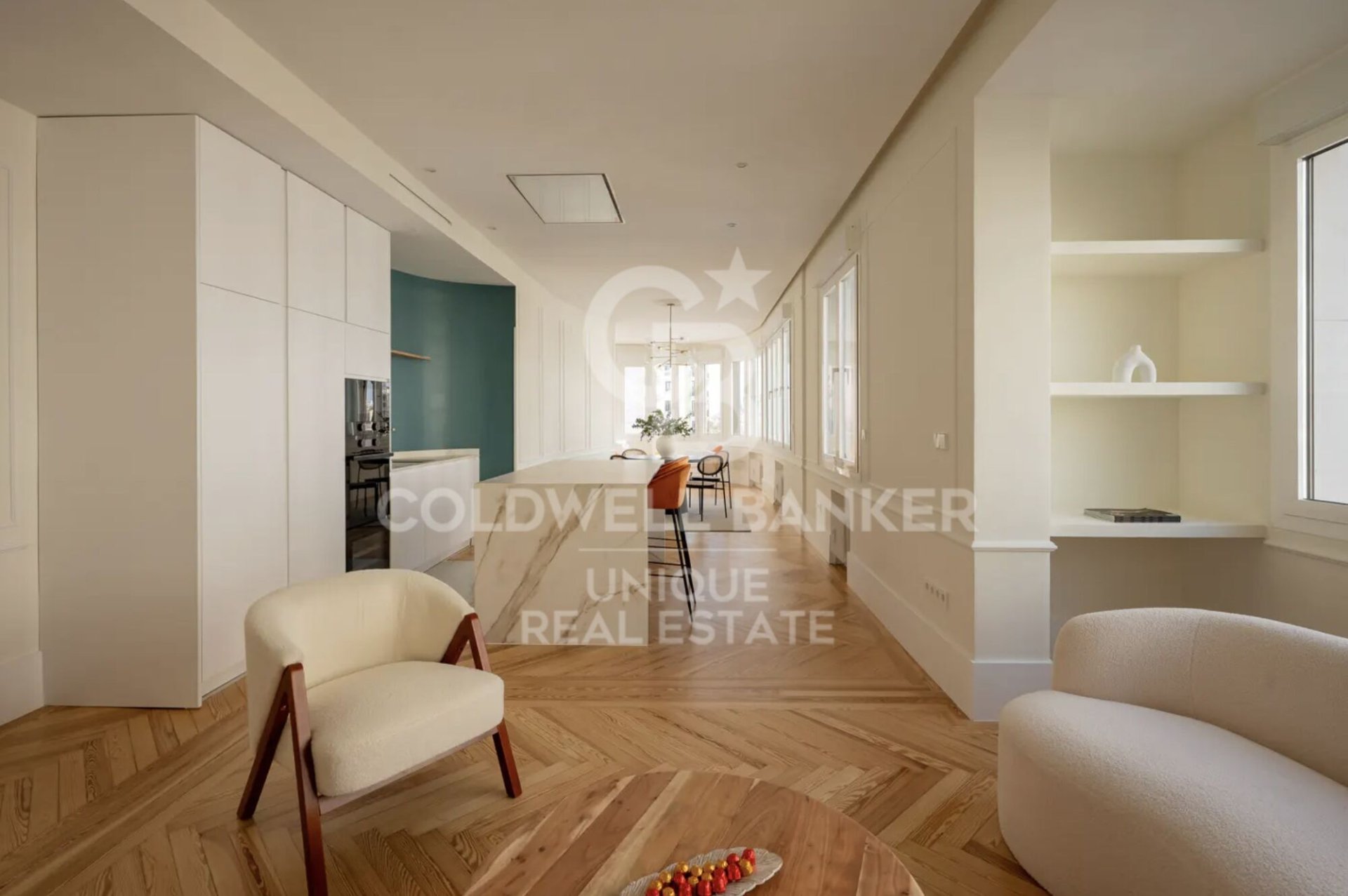 Apartment à Madrid, Espagne 3 chambres, 188 m2 No. 178849