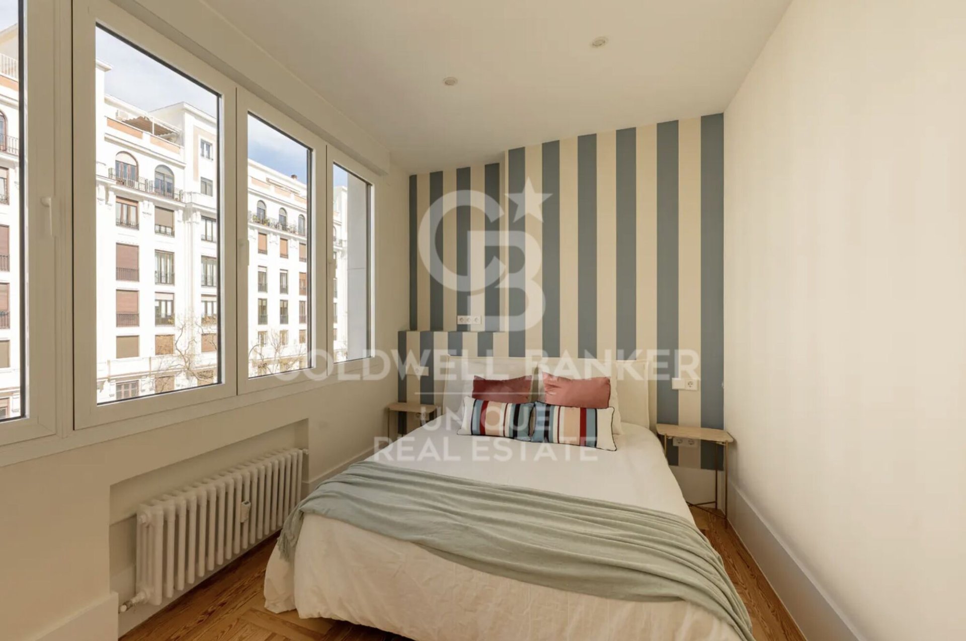 Apartment à Madrid, Espagne 3 chambres, 188 m2 No. 178849